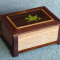 Lidded Box : Doug St. George